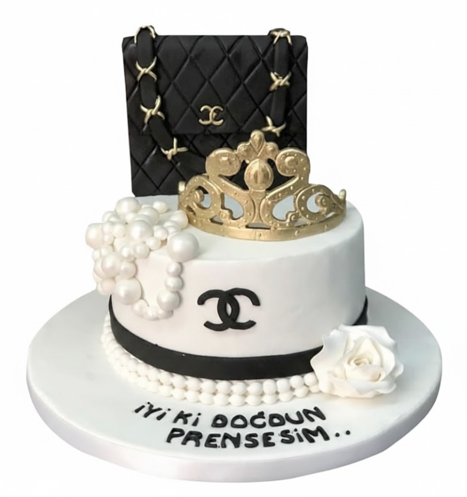 İnci  Taçlı Butik Pasta