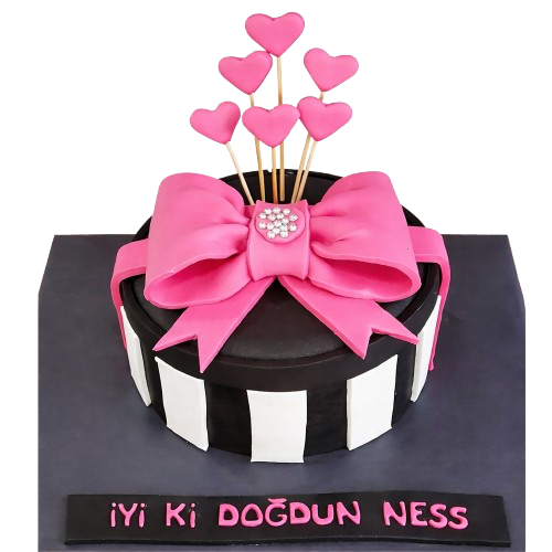Pembe Kurdale Doğum Günü Pastası