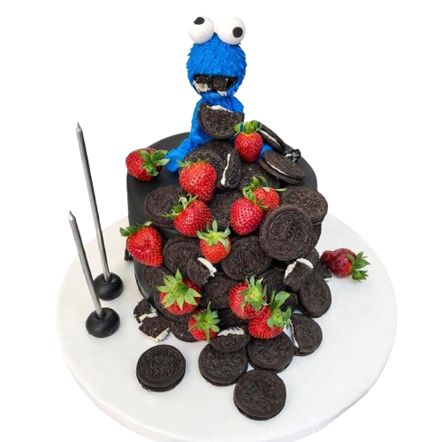 Çilekli Oreo Kurabiye Canavarı Pastası