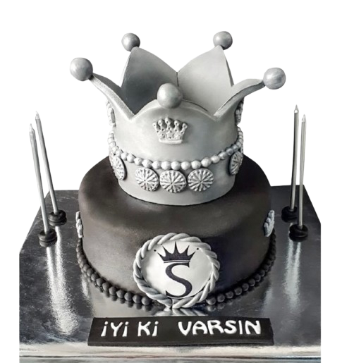Taçlı Black Kral Doğum Günü Pastası