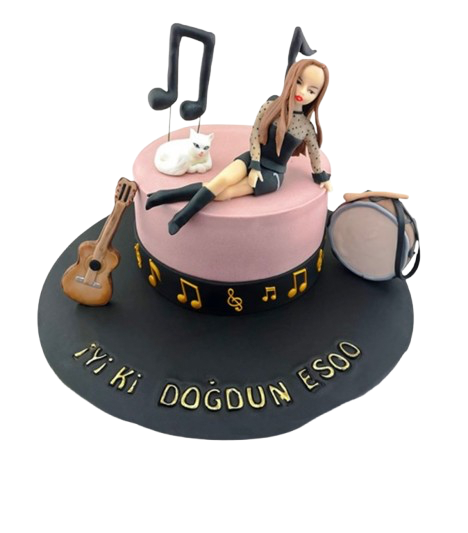 Müzik Aletleri Doğum Günü Pastası