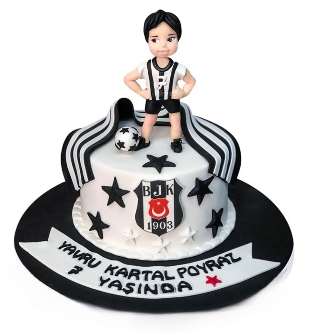Beşiktaşlı Doğum Günü Pastası