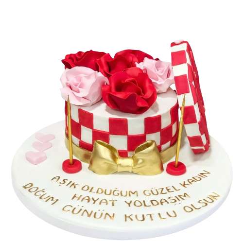 Kırmızı Gül Kutusunda Güller Pastası