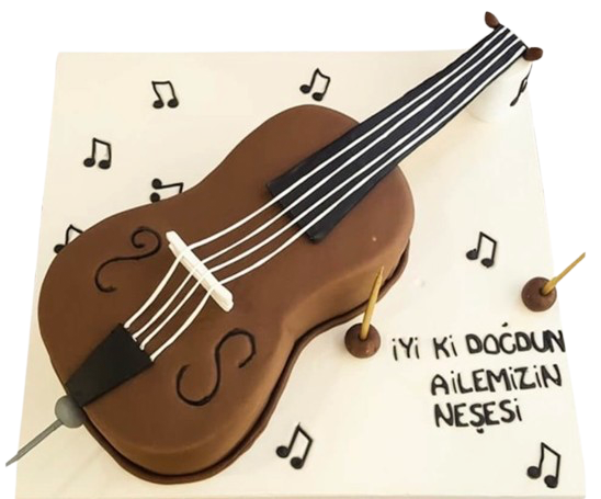Çello Doğum Günü Pastası
