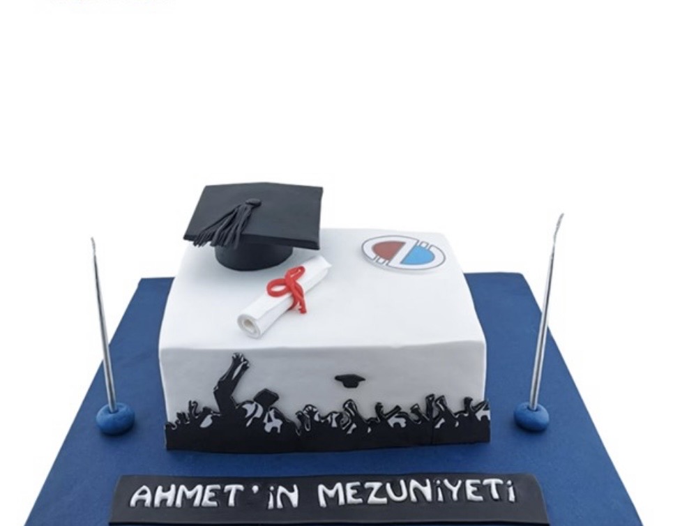 Açık Öğretim Mezunu Pastası