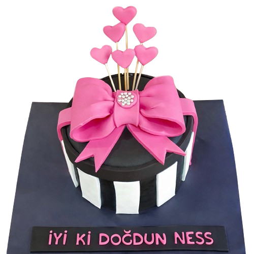 Pembe Kurdale Doğum Günü Pastası