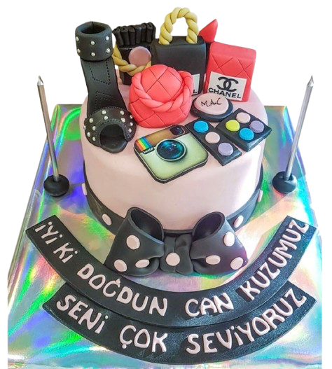 Makyaj Malzemeli Butik Pasta